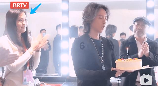 什么性格的孩子，长大后在社会中容易吃大亏？游戏画面